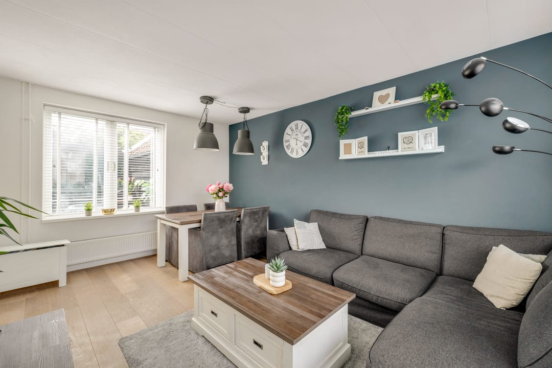 Foto 8 van Julianastraat 7