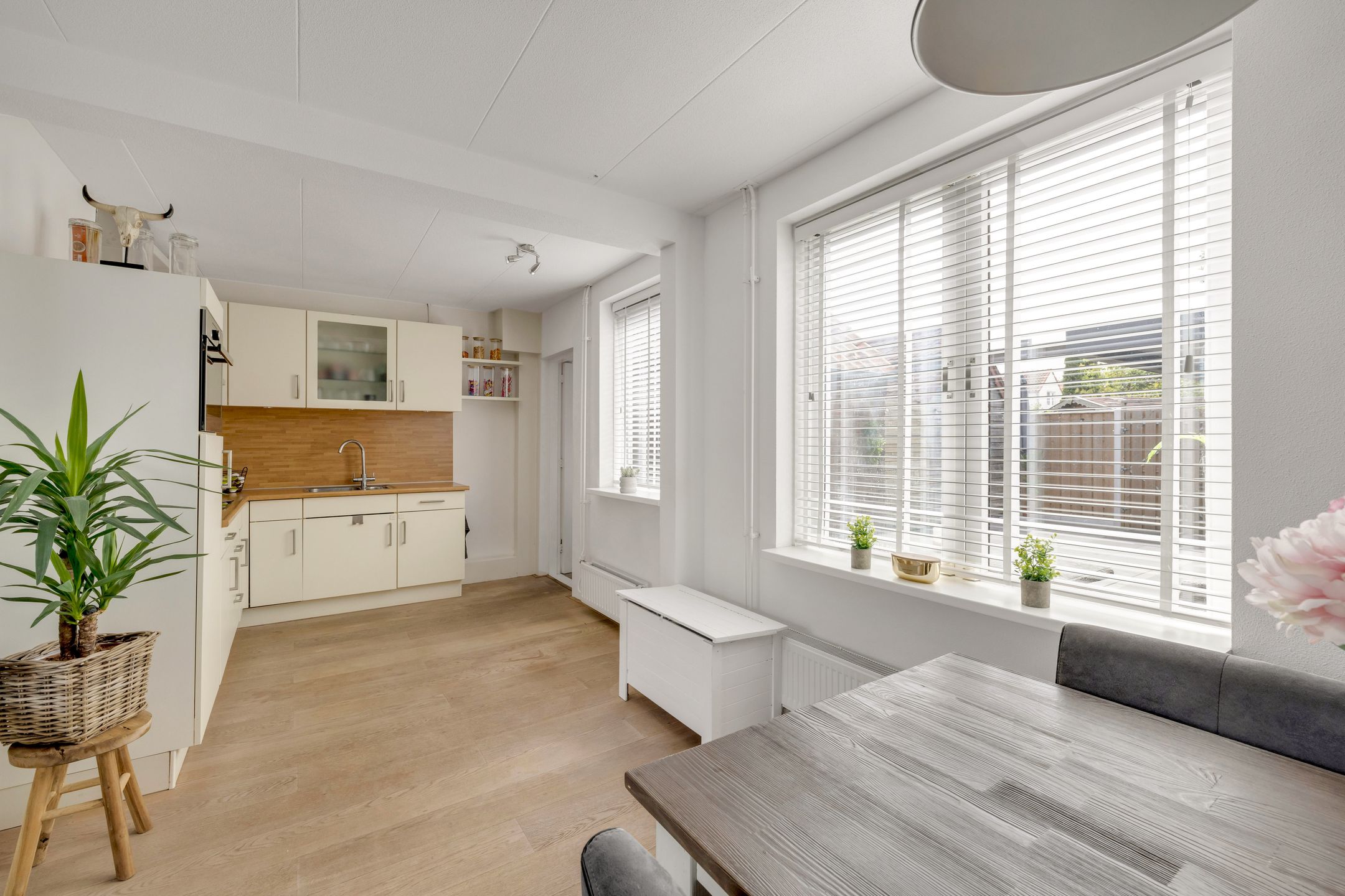 Foto 12 van Julianastraat 7