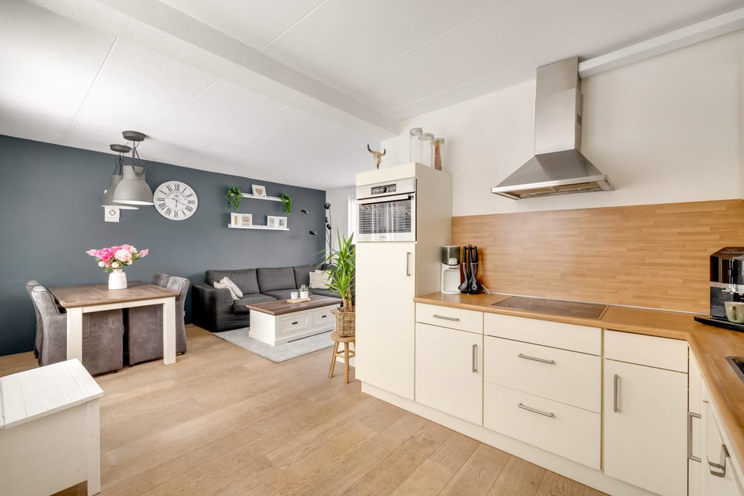 Foto 13 van Julianastraat 7