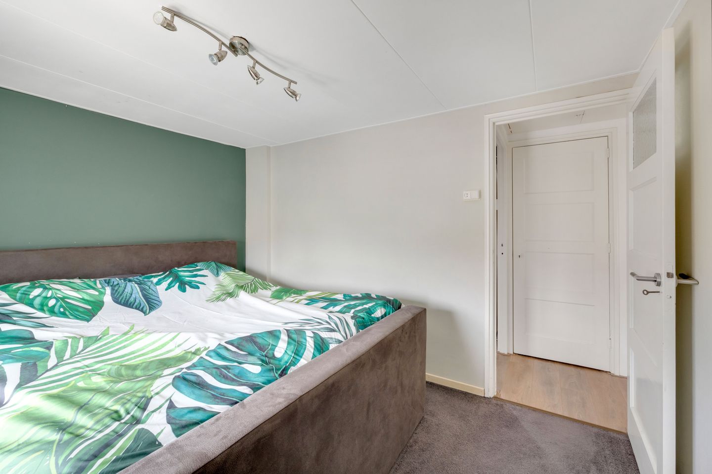 Foto 19 van Julianastraat 7