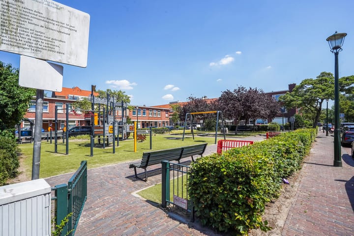 Foto 41 van Mecklenburgplein 4-A