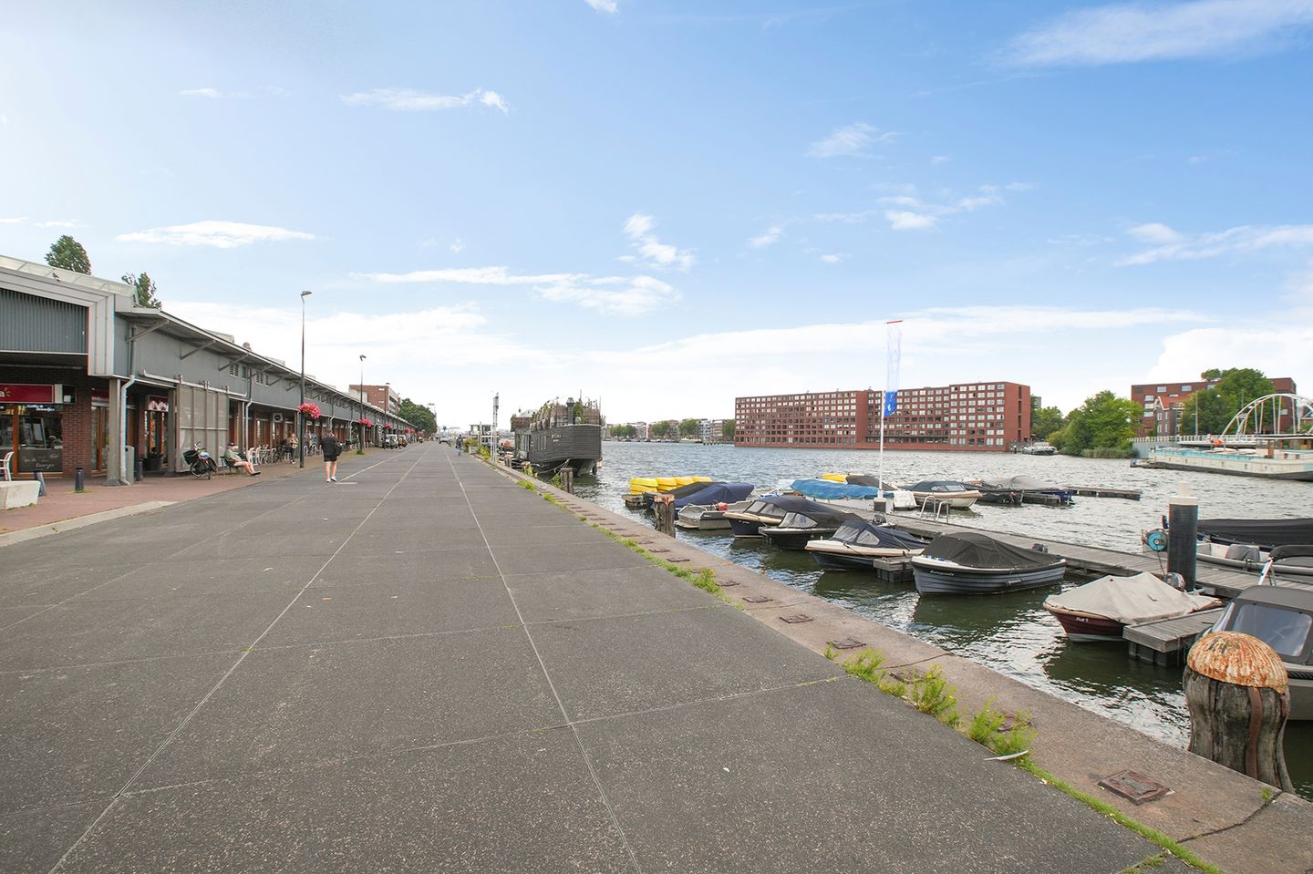 Foto 4 van Rietlandpark 83