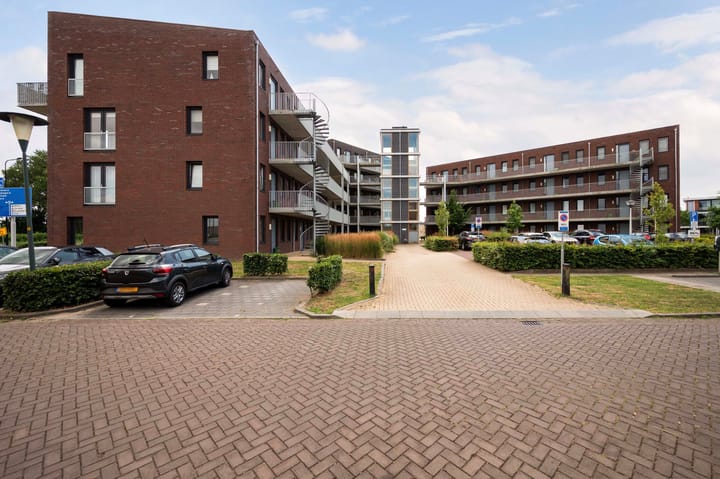 Foto 4 van Rentambt 14