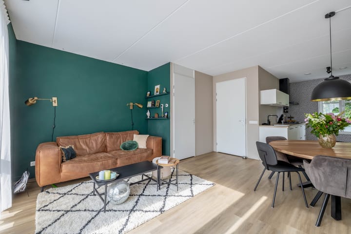 Photo 6 of Dotterbloempad 6