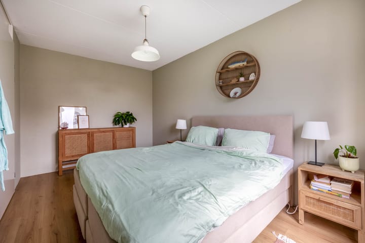 Photo 15 of Dotterbloempad 6