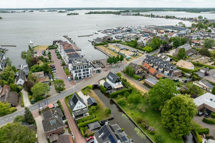 Oud-Loosdrechtsedijk 218