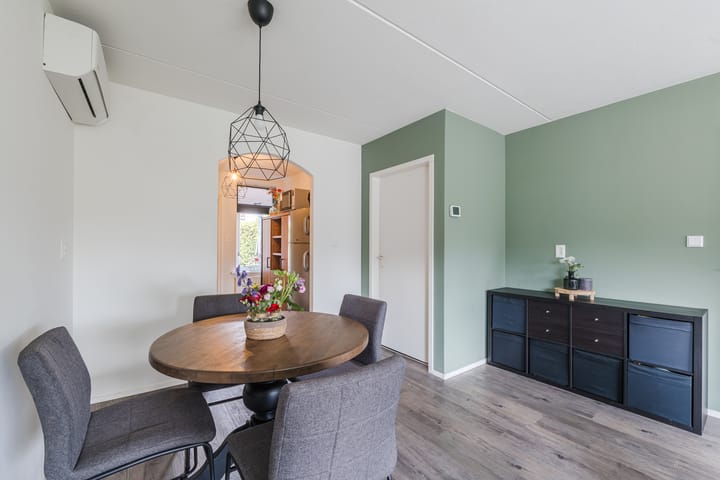 Foto 12 van Kamperfoelie 4