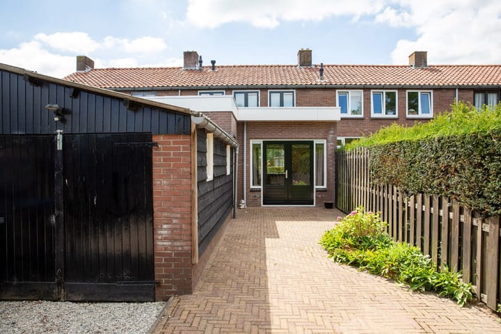 Foto 33 van Kerkstraat 18