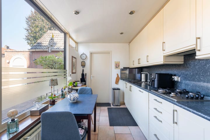 Photo 3 of Gulikstraat 31