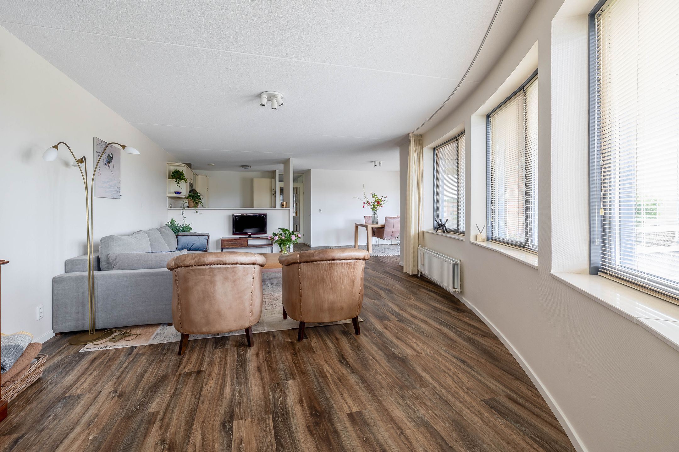 Foto 12 van Mevrouw De Rooweg 19