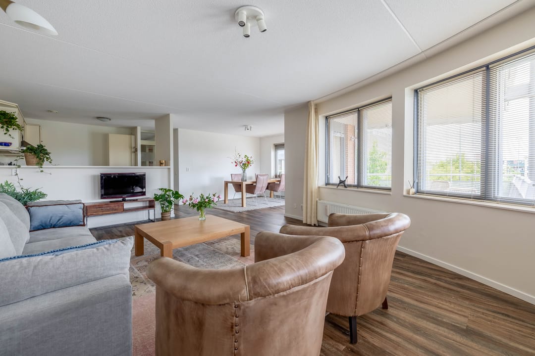 Foto 13 van Mevrouw De Rooweg 19