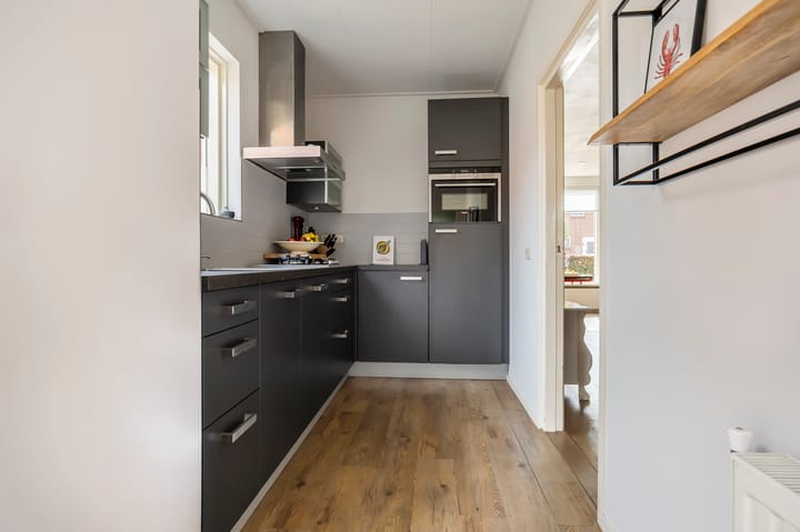 Foto 2 van Schoolstraat 18