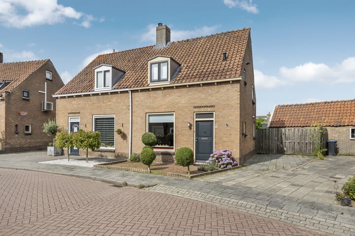 Foto 4 van Schoolstraat 18