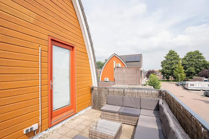 Foto 12 van Kamperfoelie 24