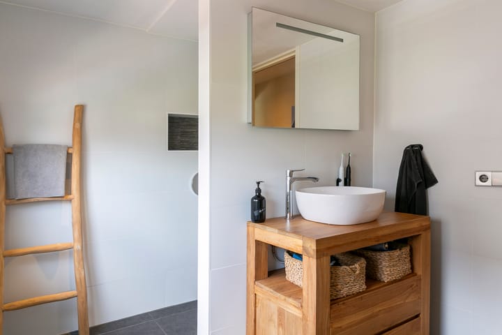 Foto 16 van Zwarteweg 7