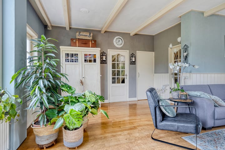 Photo 8 of Zuideinde 115