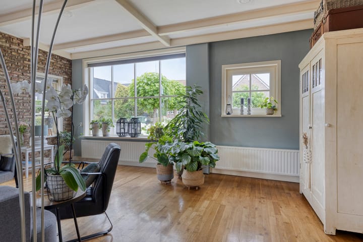 Photo 9 of Zuideinde 115