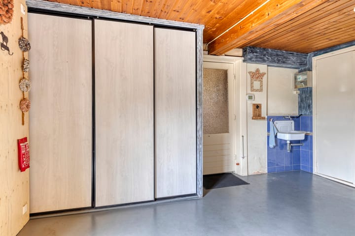 Photo 20 of Zuideinde 115