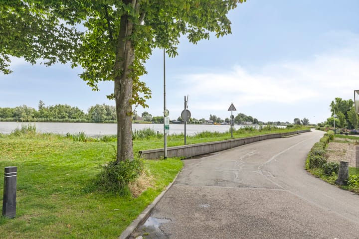 Photo 29 of Zuideinde 115