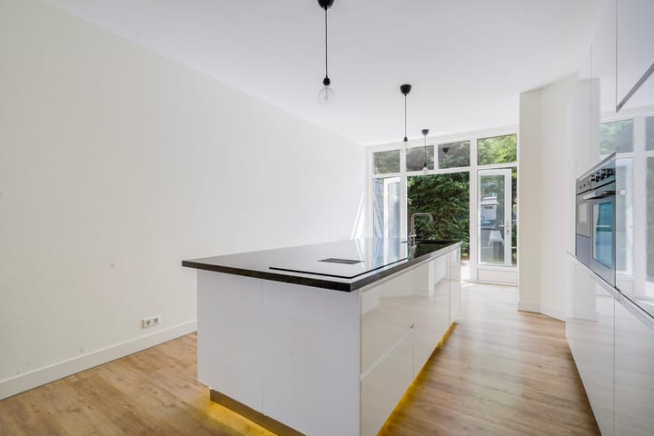 Photo 11 of Thomsonlaan 130