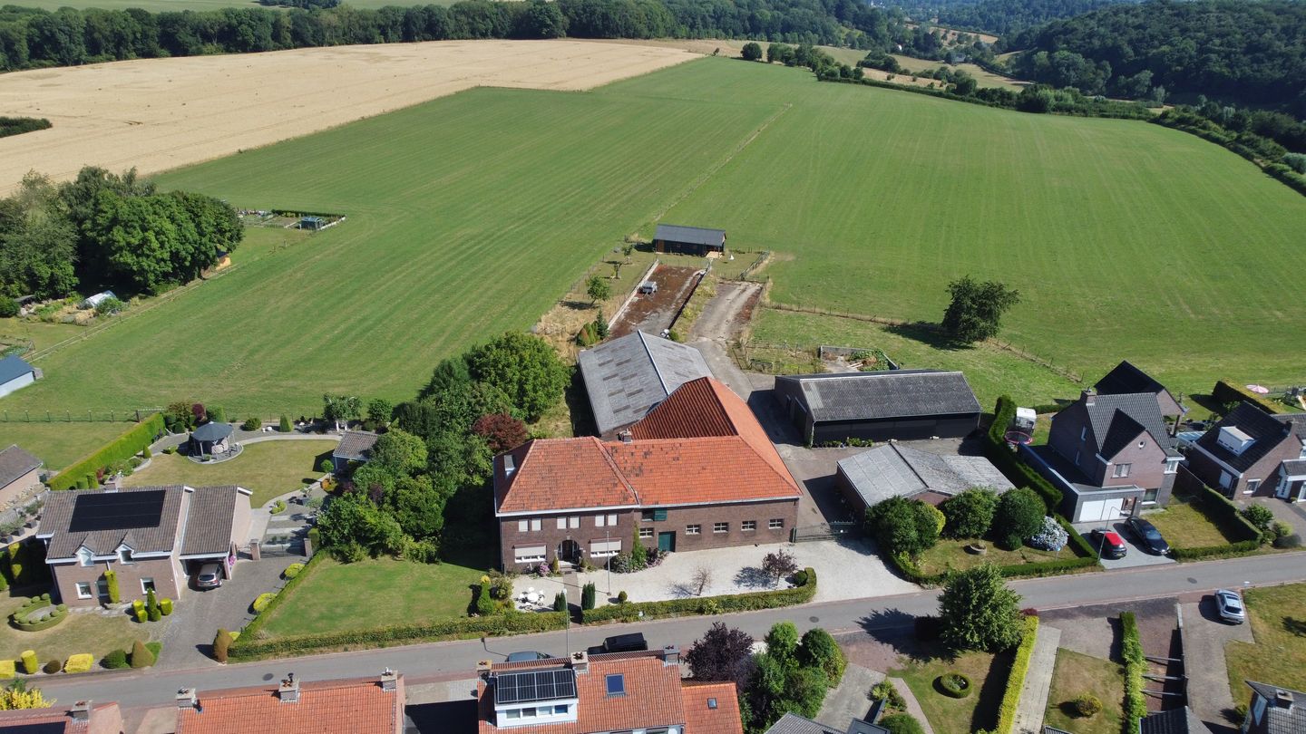 Bekijk foto 2 van Gerendalsweg 12