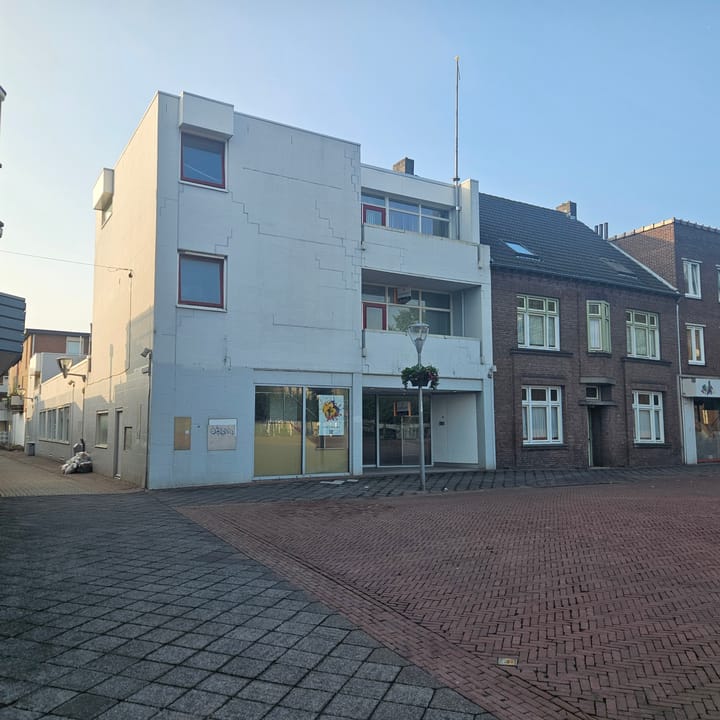 Markt 116, Geleen