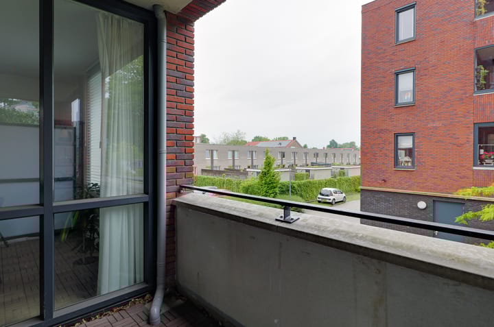 Foto 15 van Dr. Schaepmanstraat 89