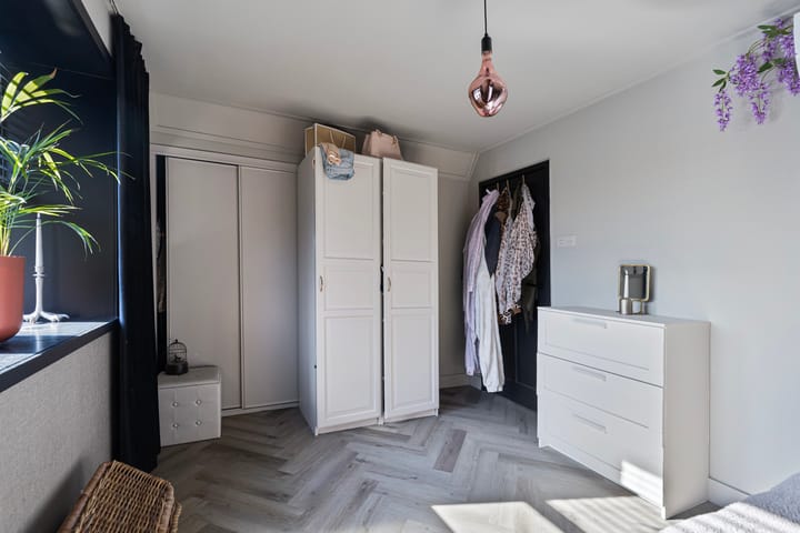 Foto 33 van Zeeweg 9