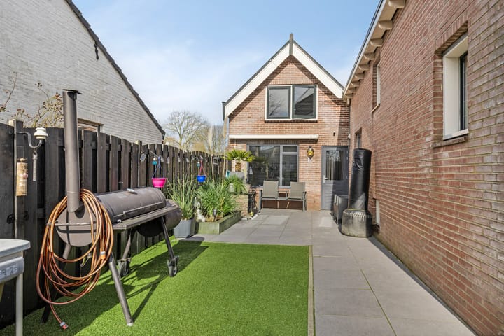 Foto 38 van Zeeweg 9