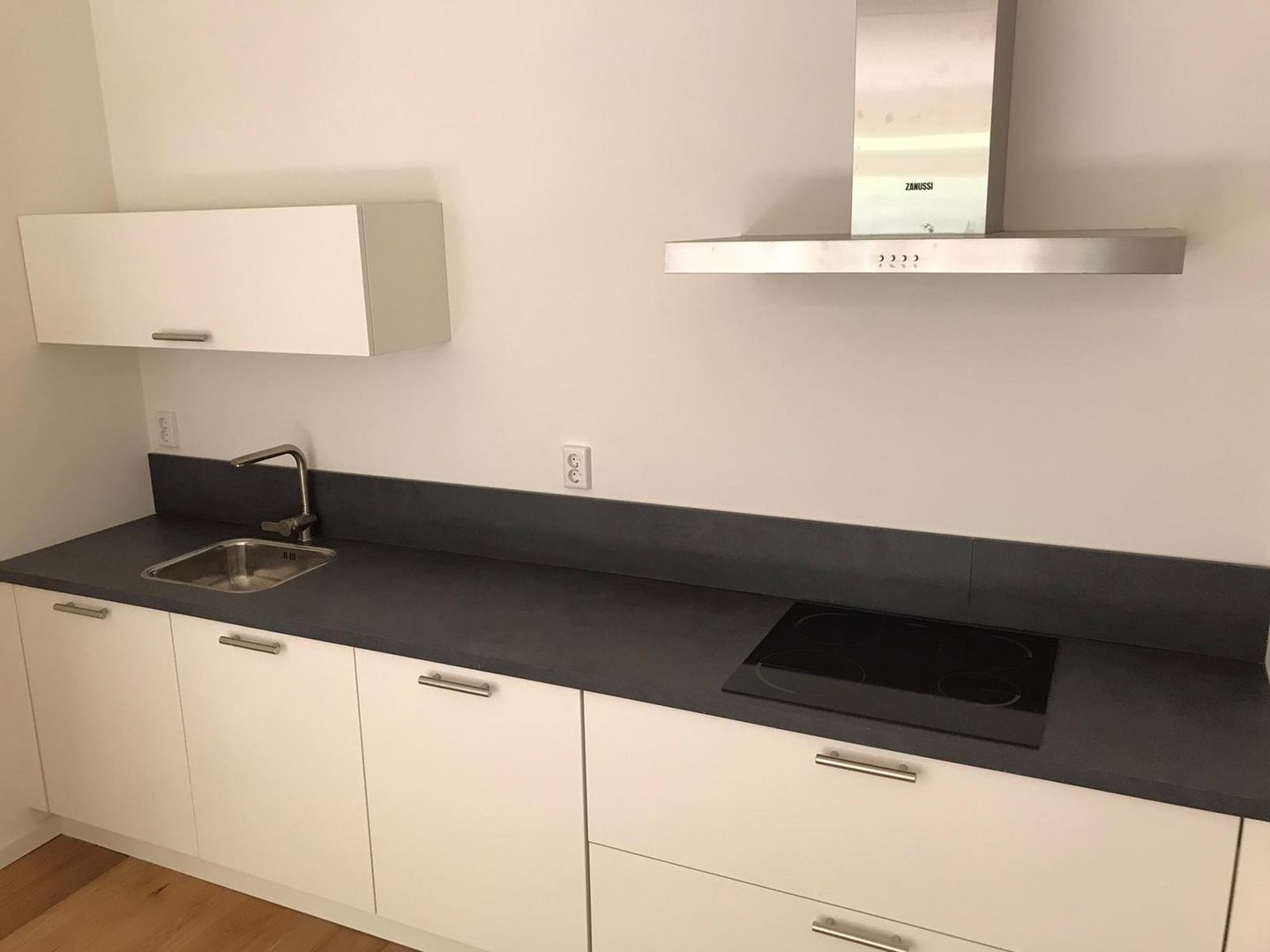 Foto 5 van Walenburgerweg 97-B02