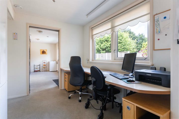 Photo 15 of Tonissenlaan 11