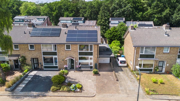 Photo 27 of Tonissenlaan 11