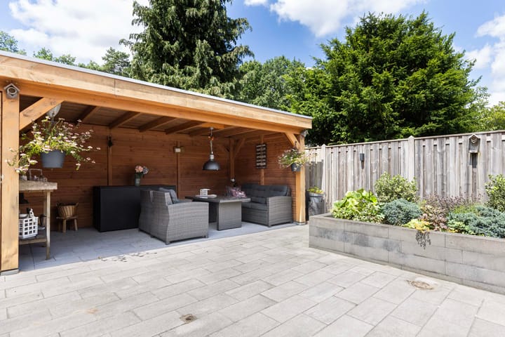 Photo 28 of Tonissenlaan 11