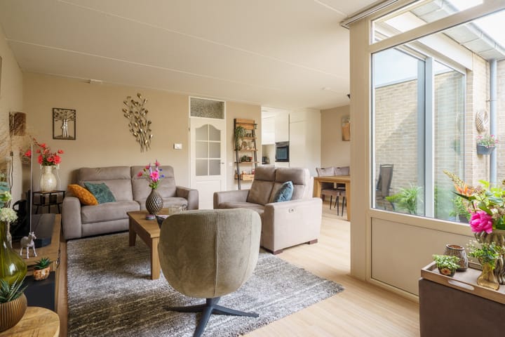 Foto 14 van Gladioolweg 21