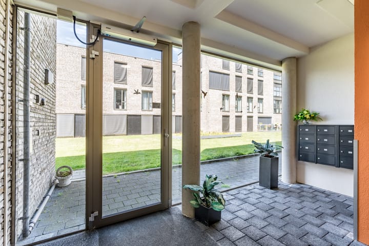 Photo 9 of Oranjelaan 63