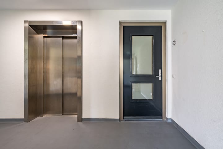 Photo 13 of Oranjelaan 63