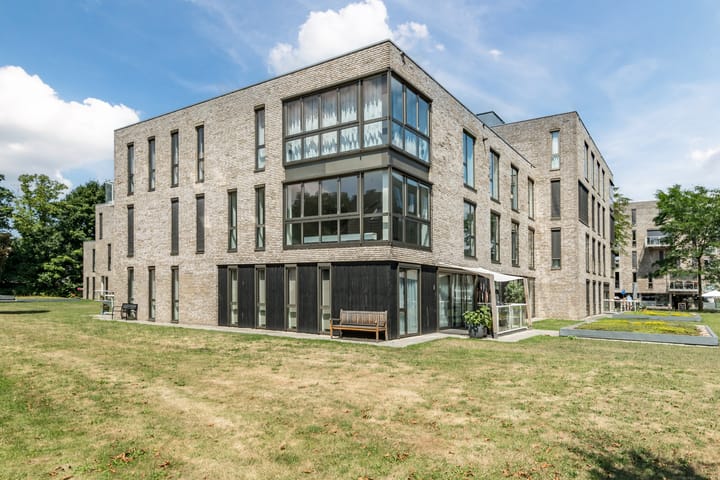 Photo 33 of Oranjelaan 63