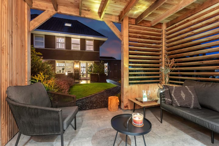 Photo 2 of Aurelia 6