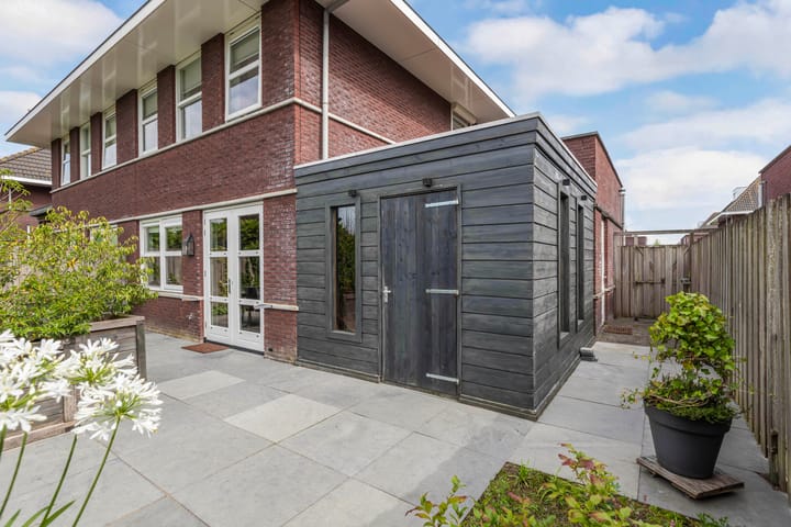 Photo 39 of Aurelia 6