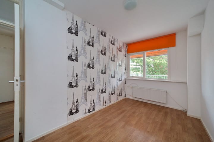 Photo 16 of Frank van Borselenstraat 4-I