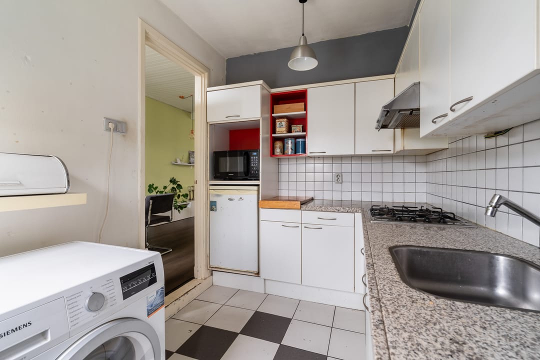 Photo 22 of Brittenruststraat 19