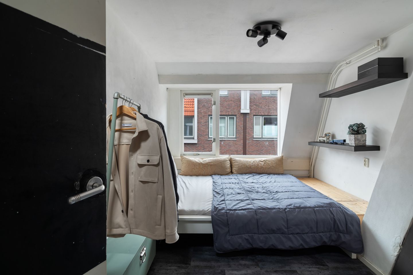 Photo 34 of Brittenruststraat 19