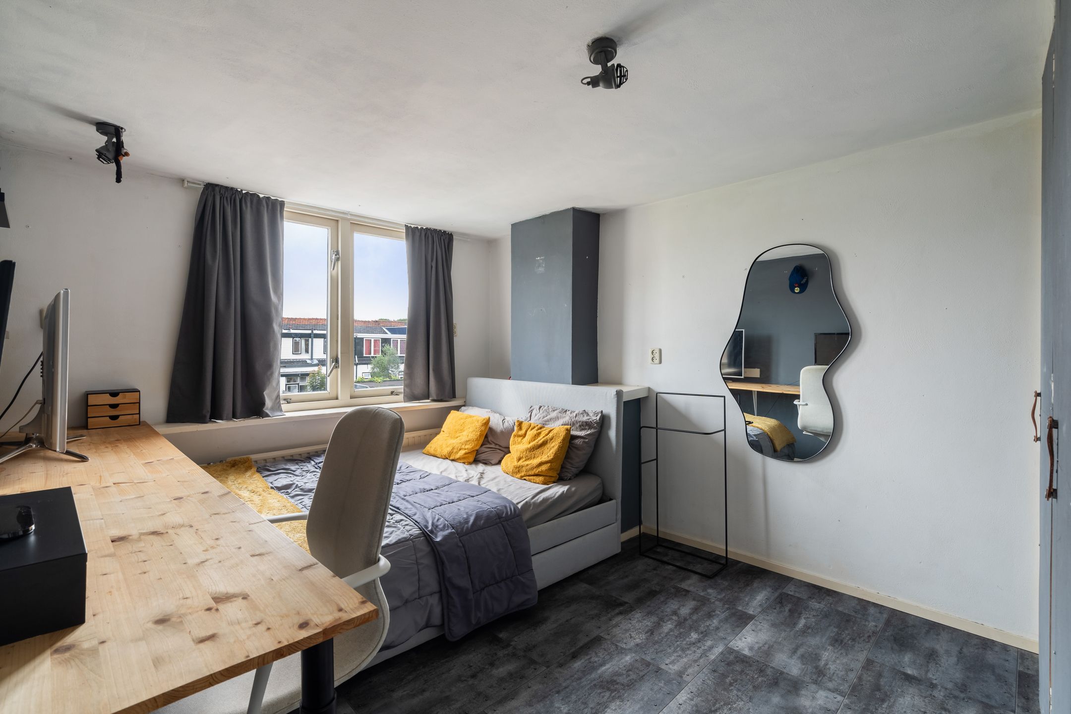 Photo 39 of Brittenruststraat 19