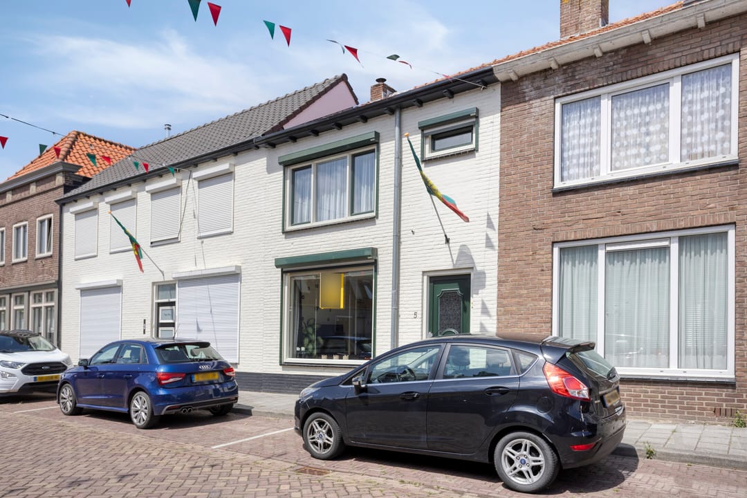 Foto 2 van Koningin Emmastraat 5