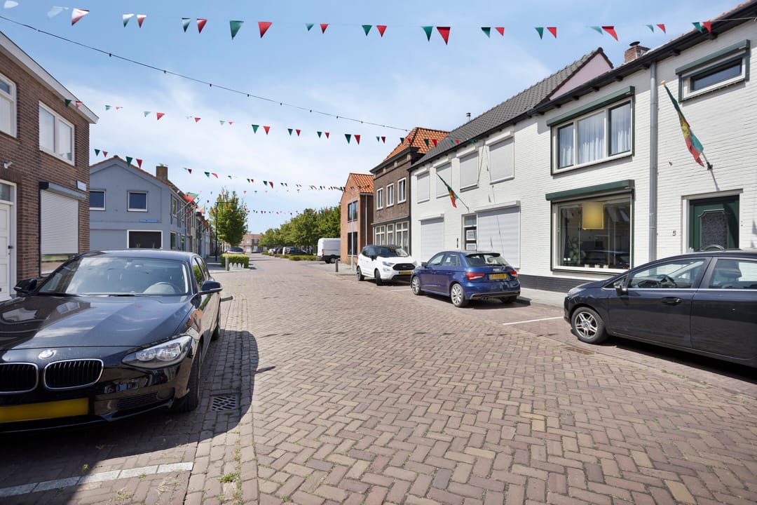 Foto 28 van Koningin Emmastraat 5