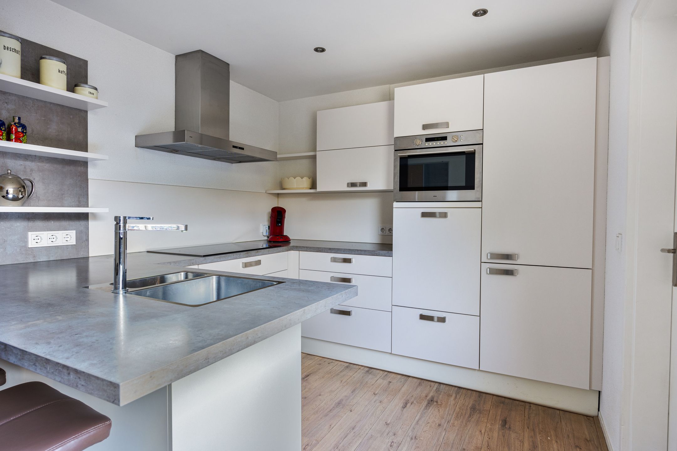 Foto 3 van Meester Pontenstraat 33