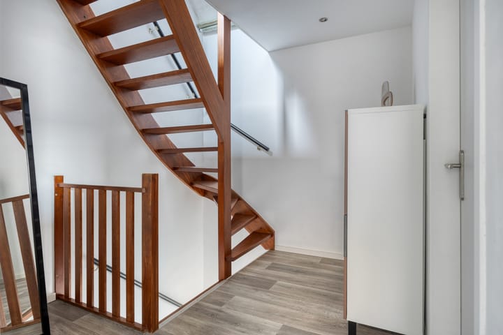 Foto 14 van Meester Pontenstraat 33