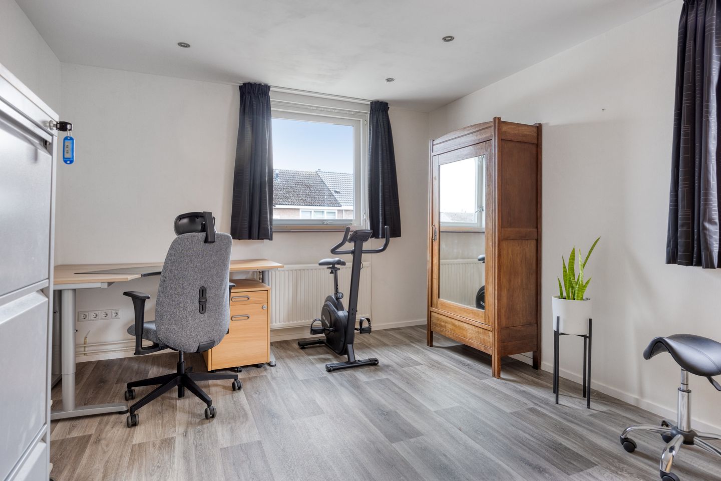 Foto 20 van Meester Pontenstraat 33