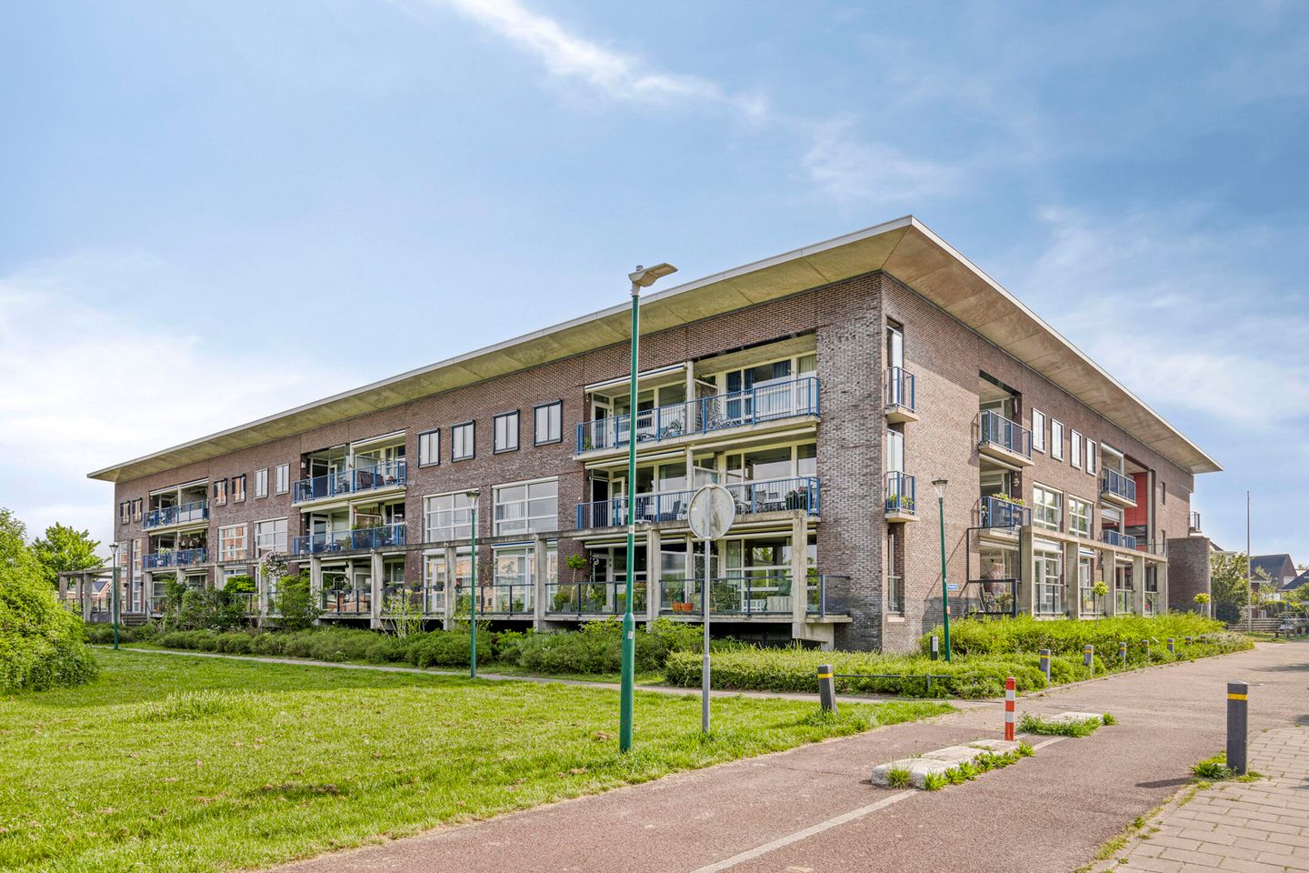 Photo 25 of Parelgras 94