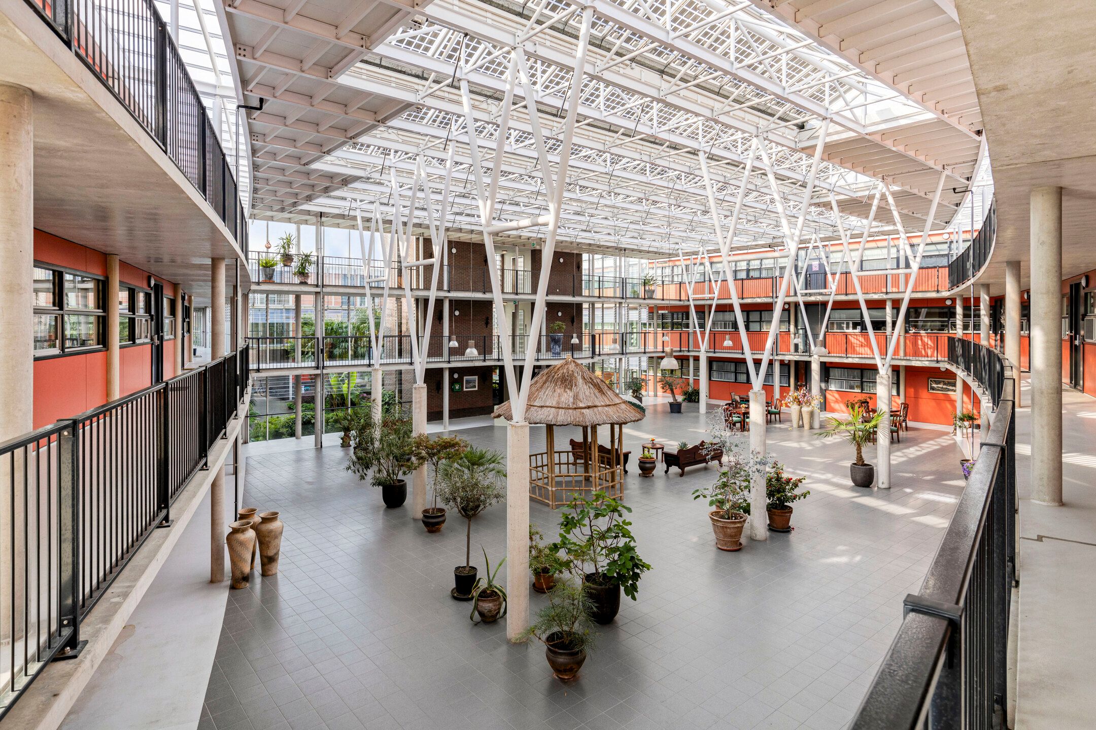 Photo 3 of Parelgras 94